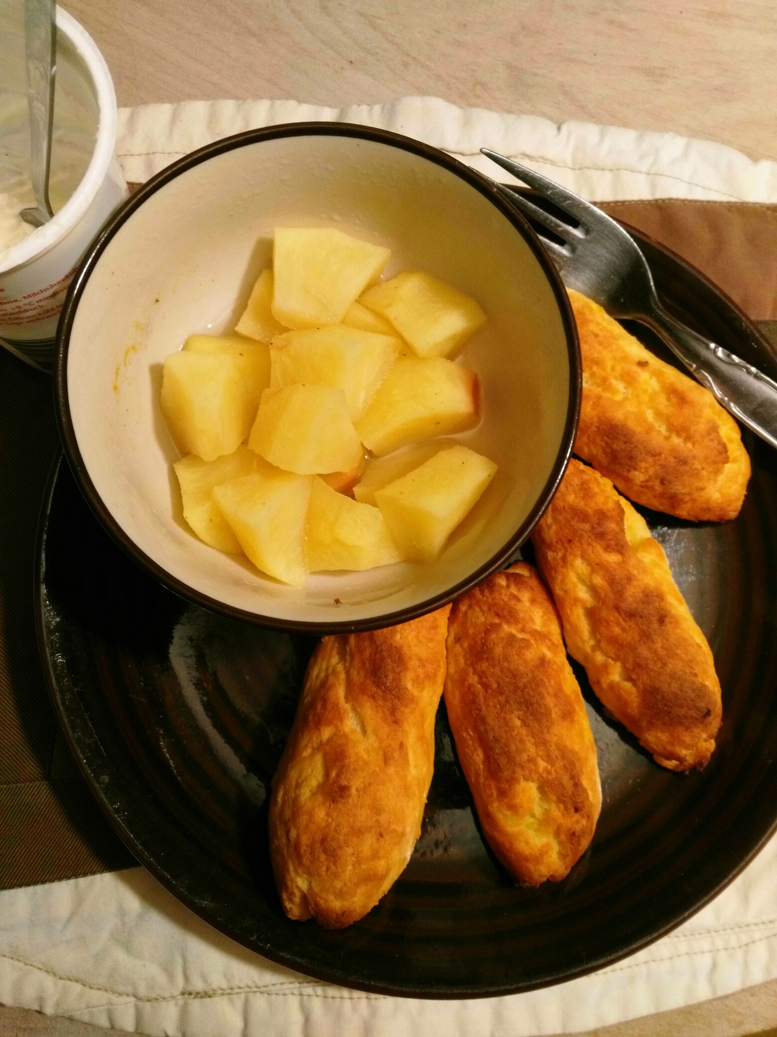 Kartoffelnudeln mit ApfelkompottFoto 