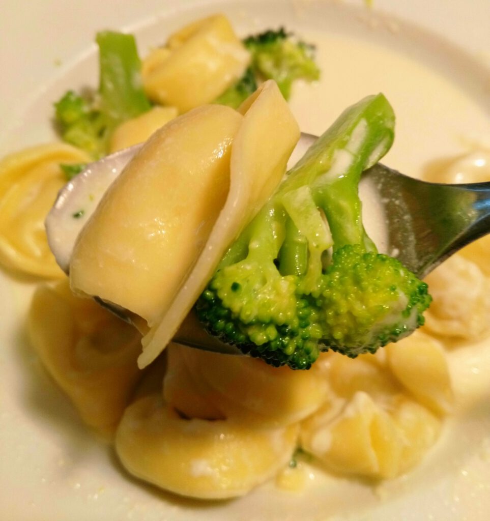 Tortellini mit Broccoli
